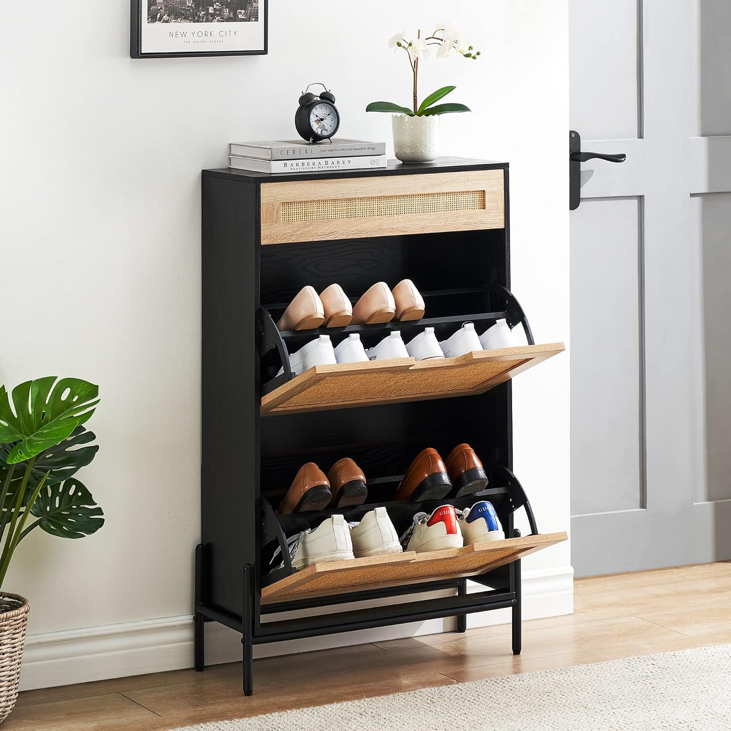 Schuhschrank Schmal Schuhkipper mit 2 Klappen, Schuhregal mit natürliches Rattan, Shoe Cabinet mit 4 einstellbar Ablageflächen, Schuhkommode für Flur Eingang 102 x 24 x 61 CM