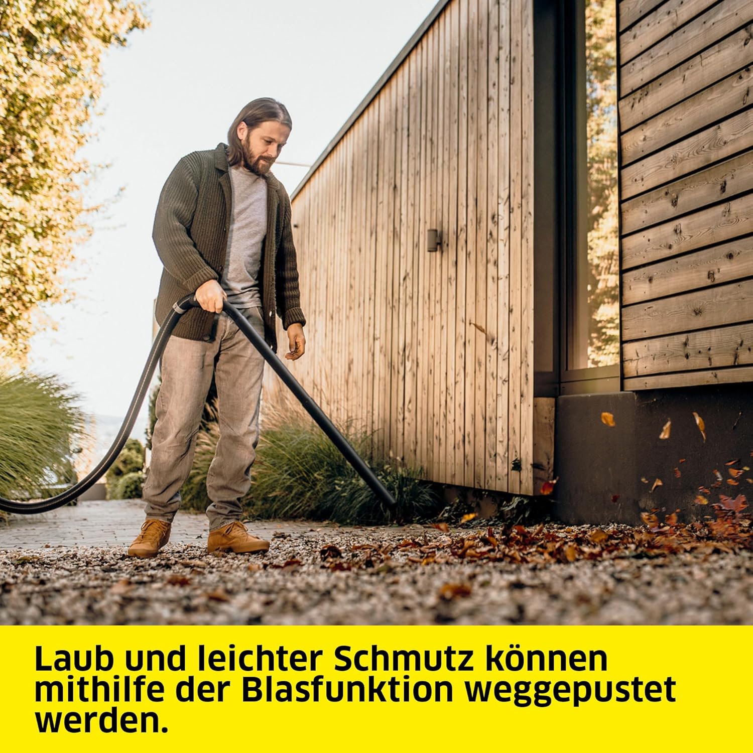 Kärcher Nass-/Trockensauger WD 3 P V-19/4/20, inkl. Patronenfilter, Vliesfilterbeutel, 1.000 W, Kunststoffbehälter: 19 l, Saugschlauch: 2 m, integrierte Steckdose für Elektrowerkzeuge