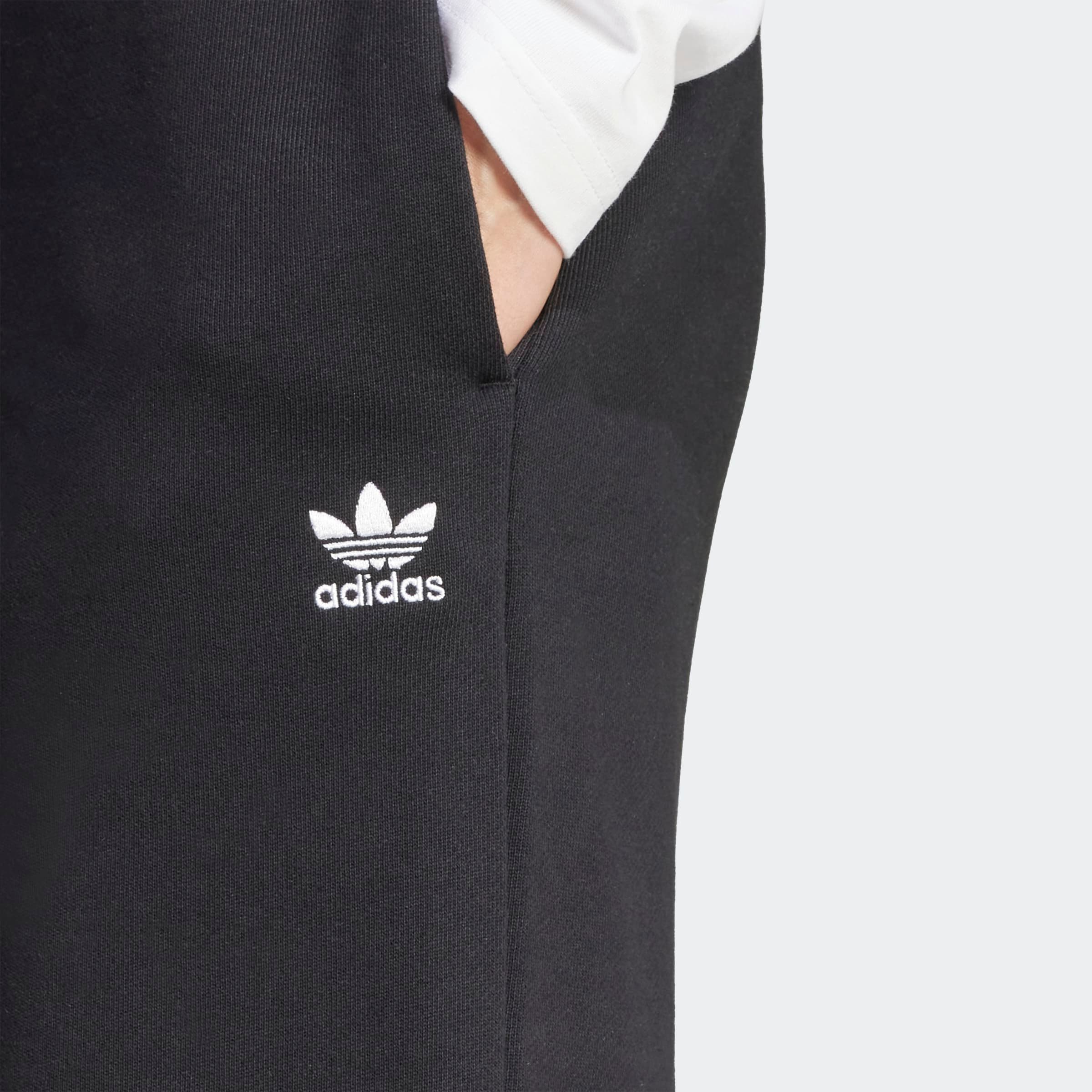 adidas Originals Sporthose »ESS WL PANT FT«  lässig und bequem, mit weitem Bein