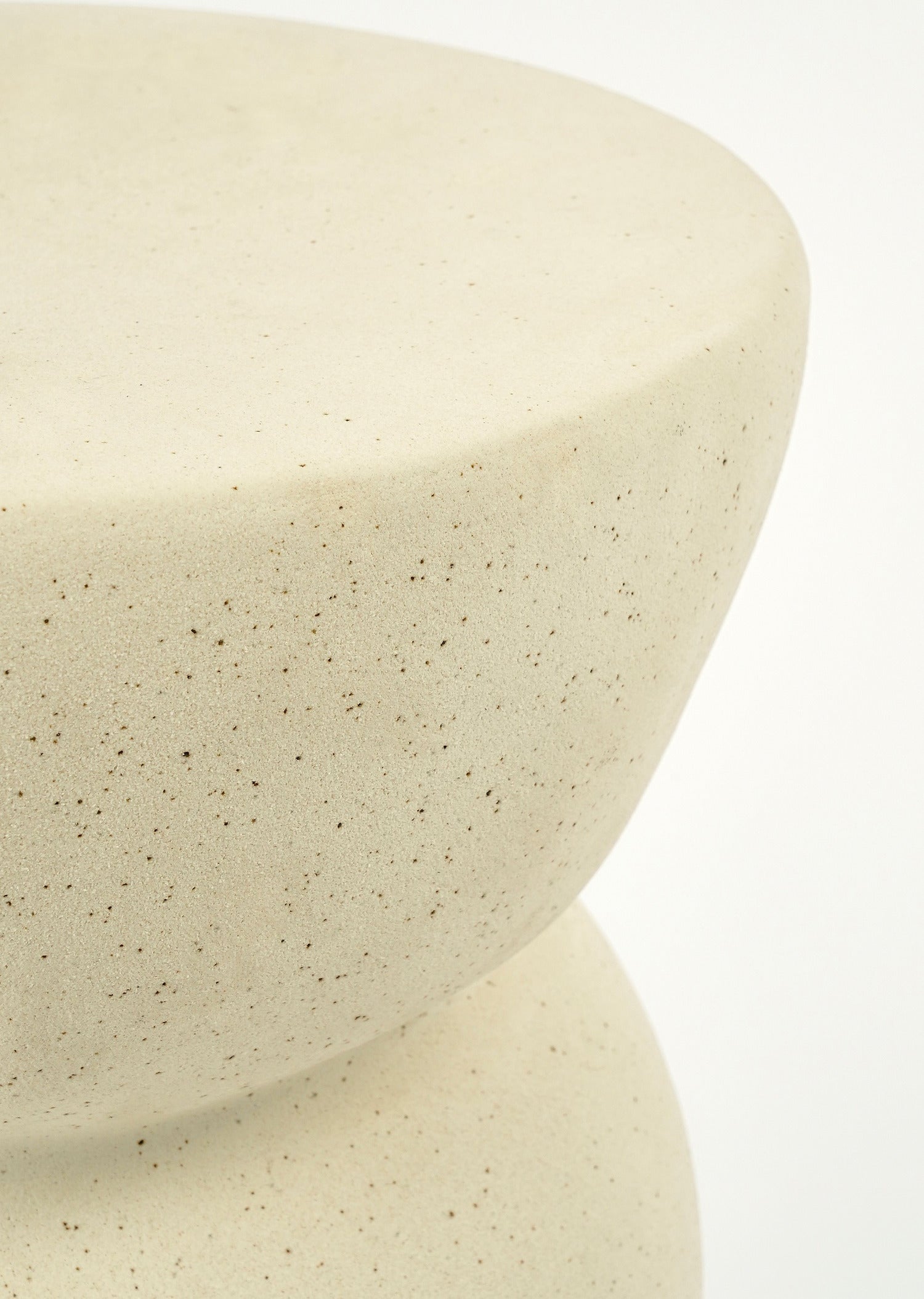 Mica Decorations bijzettafel crème D 26 H 36,5 cm
