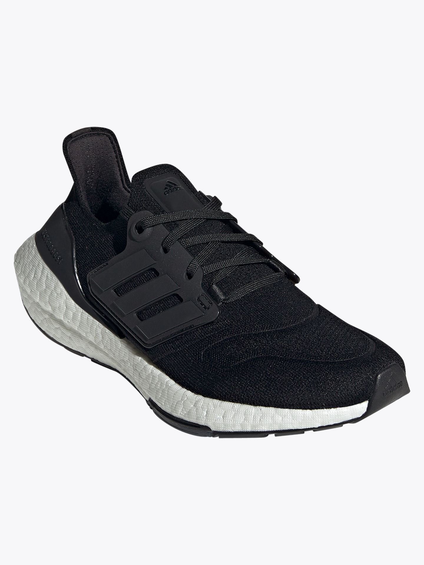 UltraBoost 22