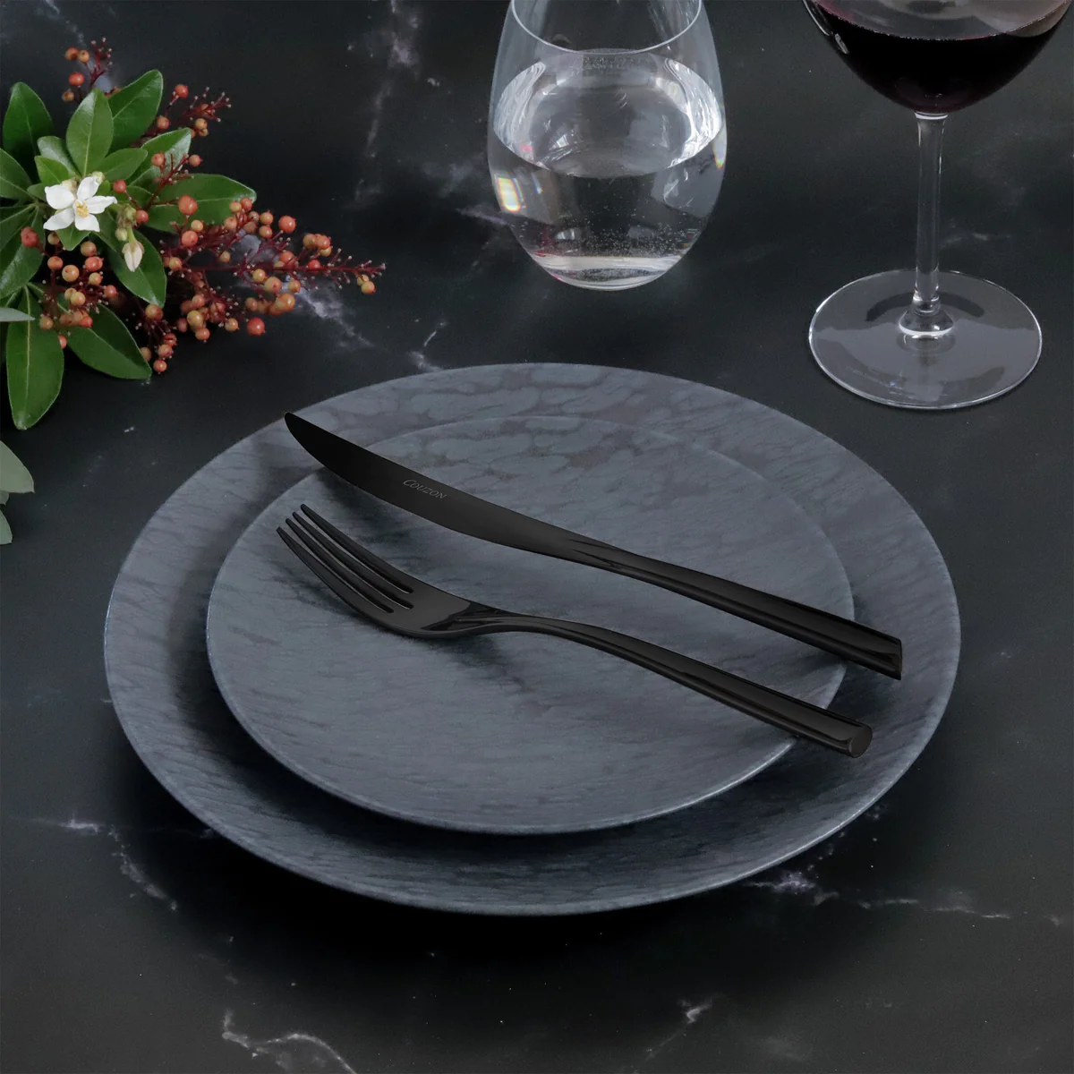 Distingo Noir - Ménagère 24 pièces Couzon