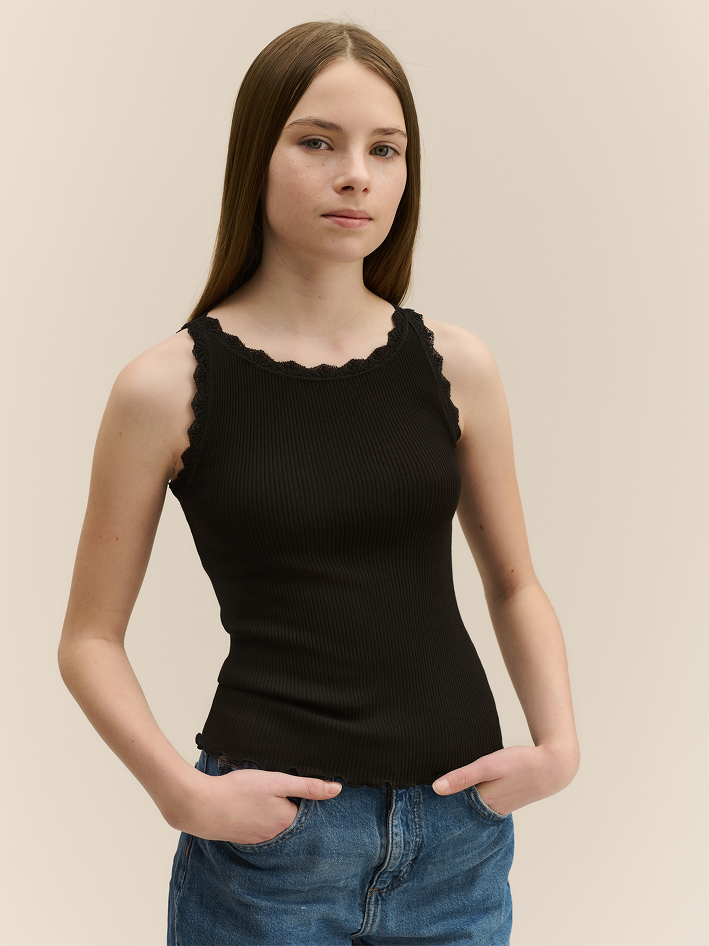Balta SL Regular Lace Top