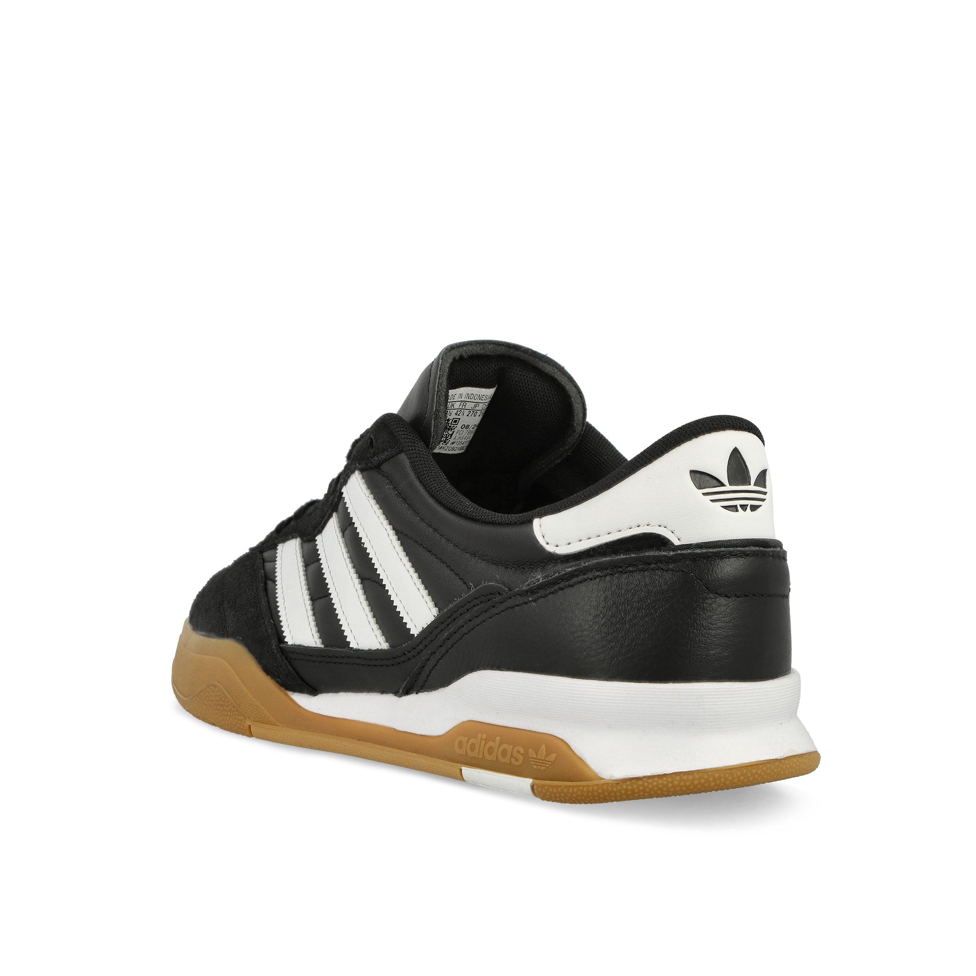 adidas<br>Mundial FC