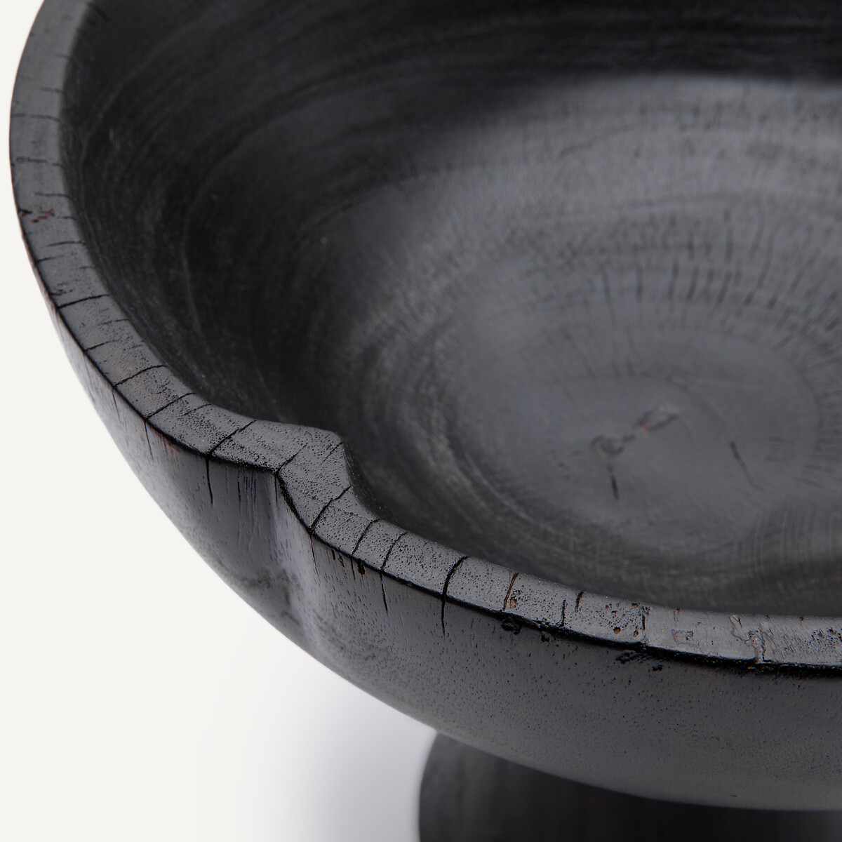 AM.PM<br>Tigela sobre uma base de mogno queimado, Kuchoma