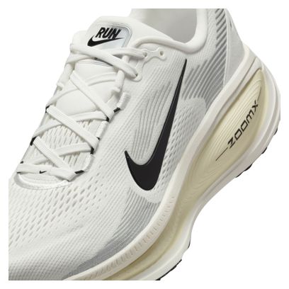 Chaussures Running Nike Vomero 18 Blanc Homme