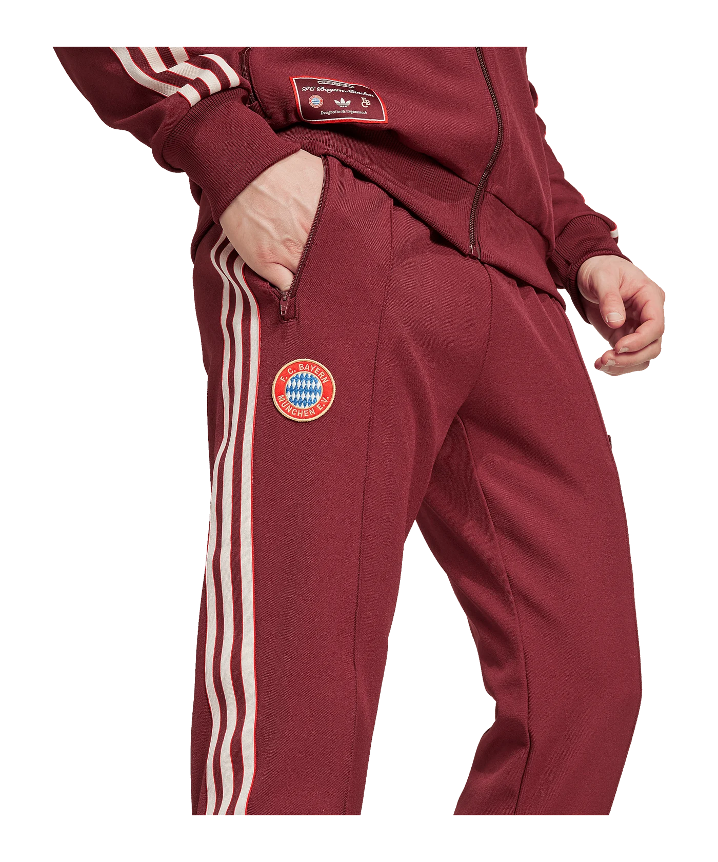 adidas FC Bayern München Terrace Icon Trainingshose Rot