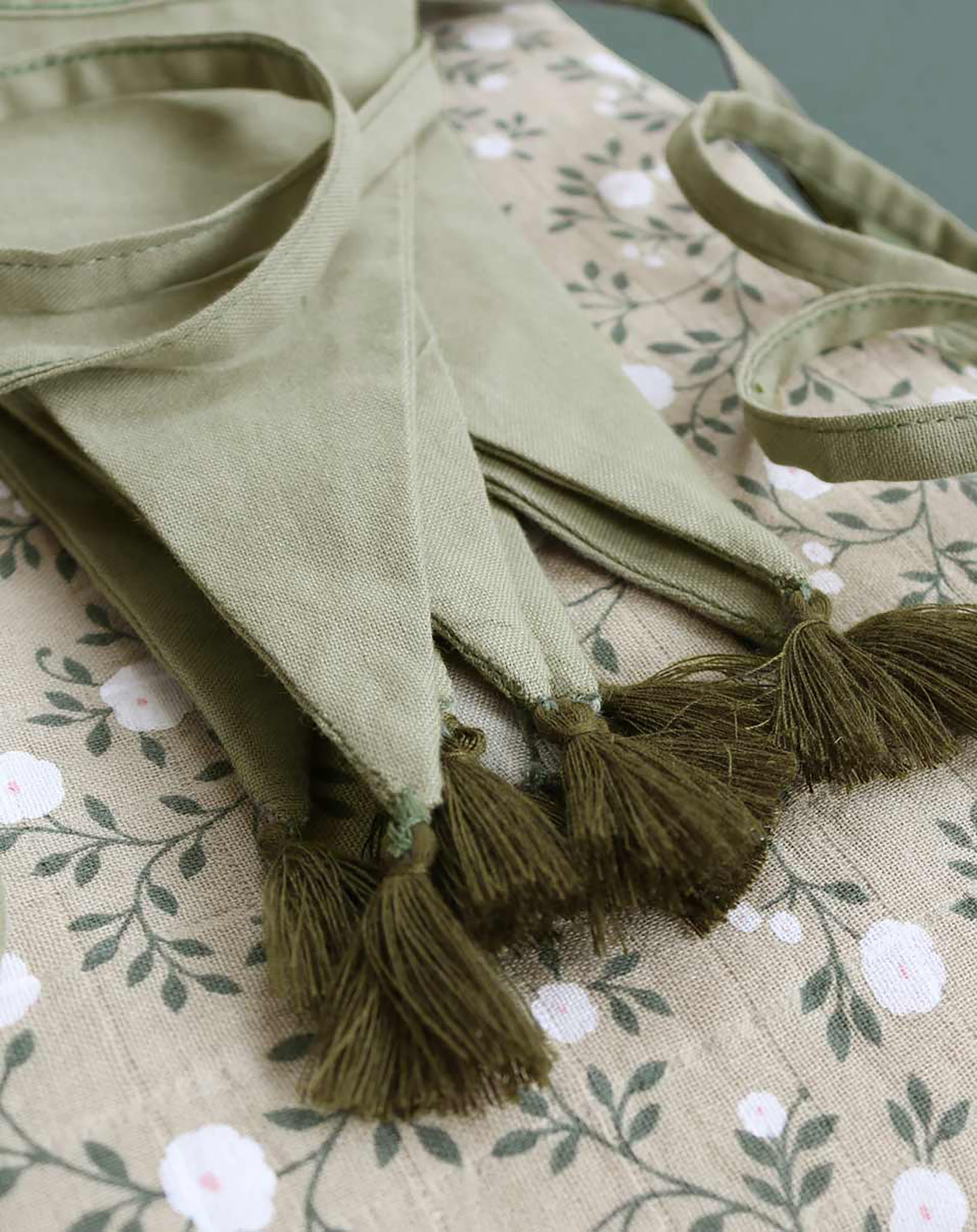 Wimpelkette GARLAND (4m) in sage