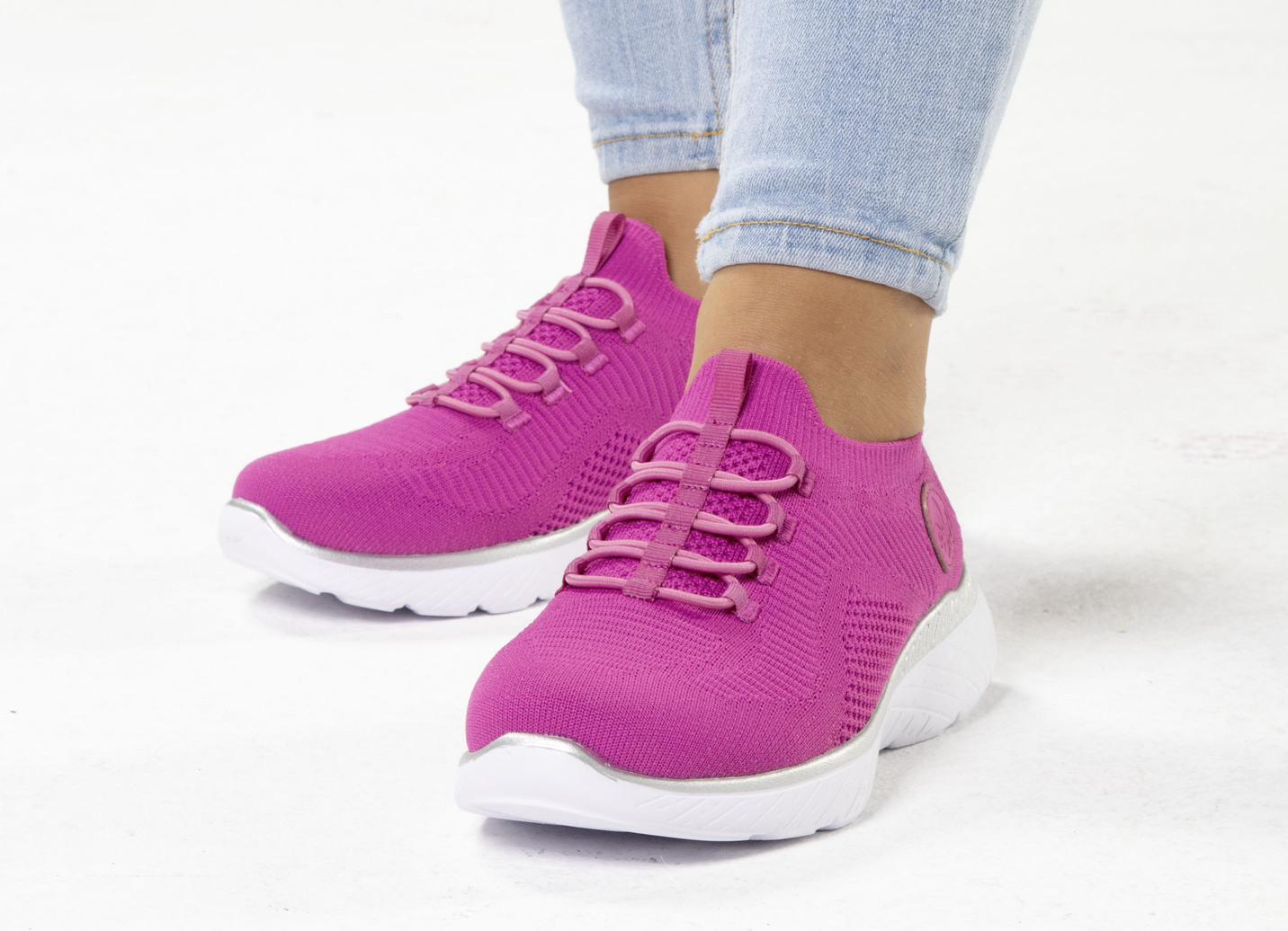 Rieker Sneaker aus dehnbarem Strickmaterial