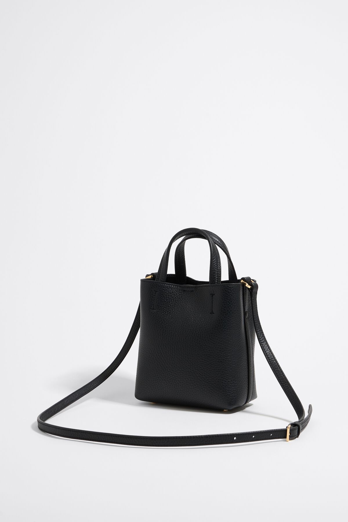 Bolsa mini de couro preto com estampa de Chihuahua