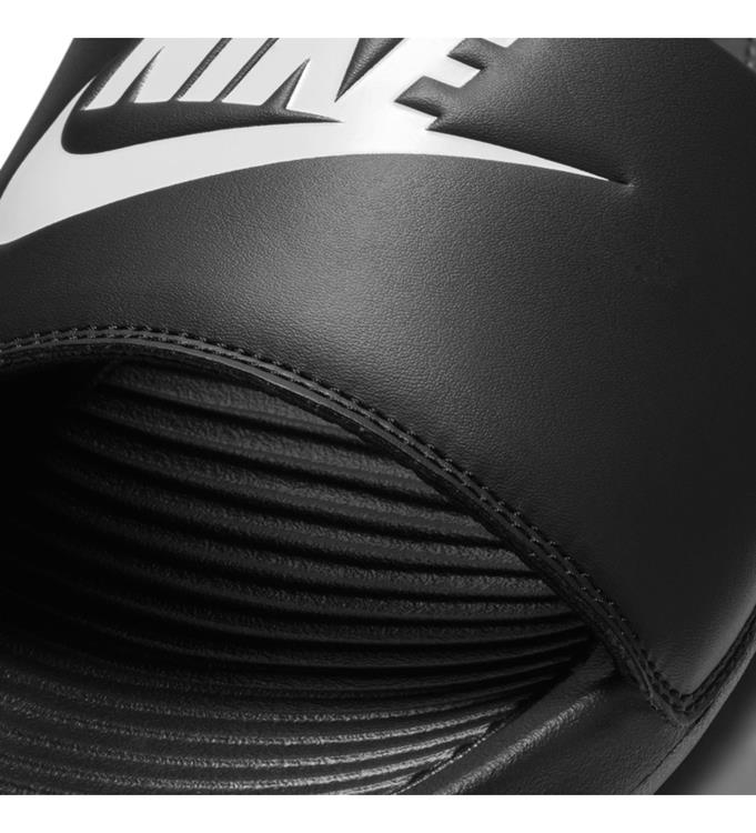 NIKE VICTORI (NAME NOT LEGAL),BLACK BLACK-WHITE-BLACK