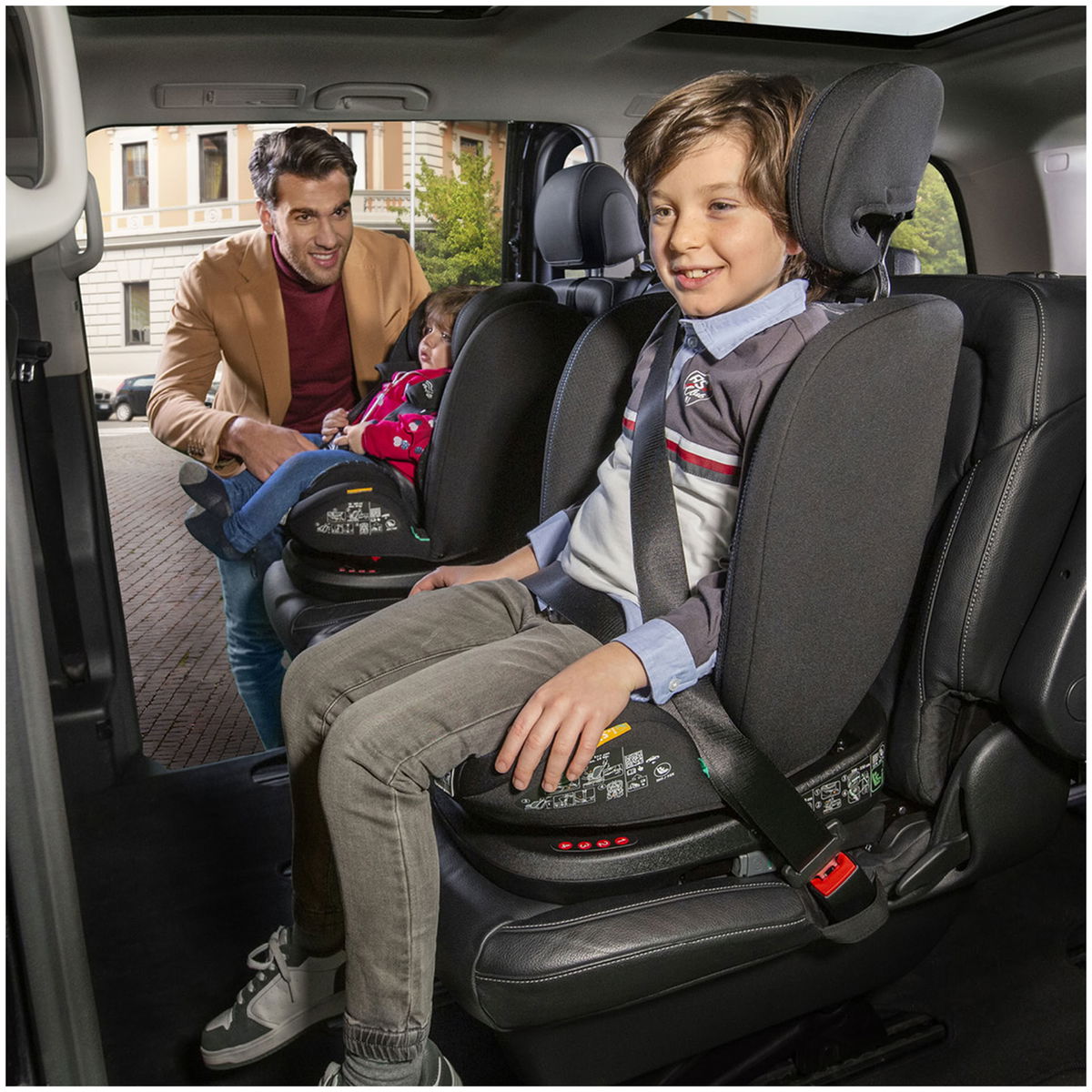 ChiccoChicco   Mokita i-Size grey black