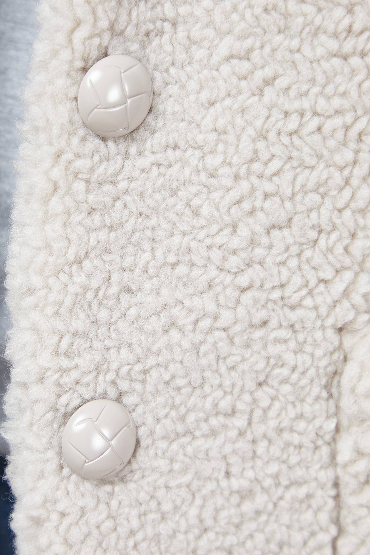 Oasis Veste Courte Boutonnée en synthétique Teddy