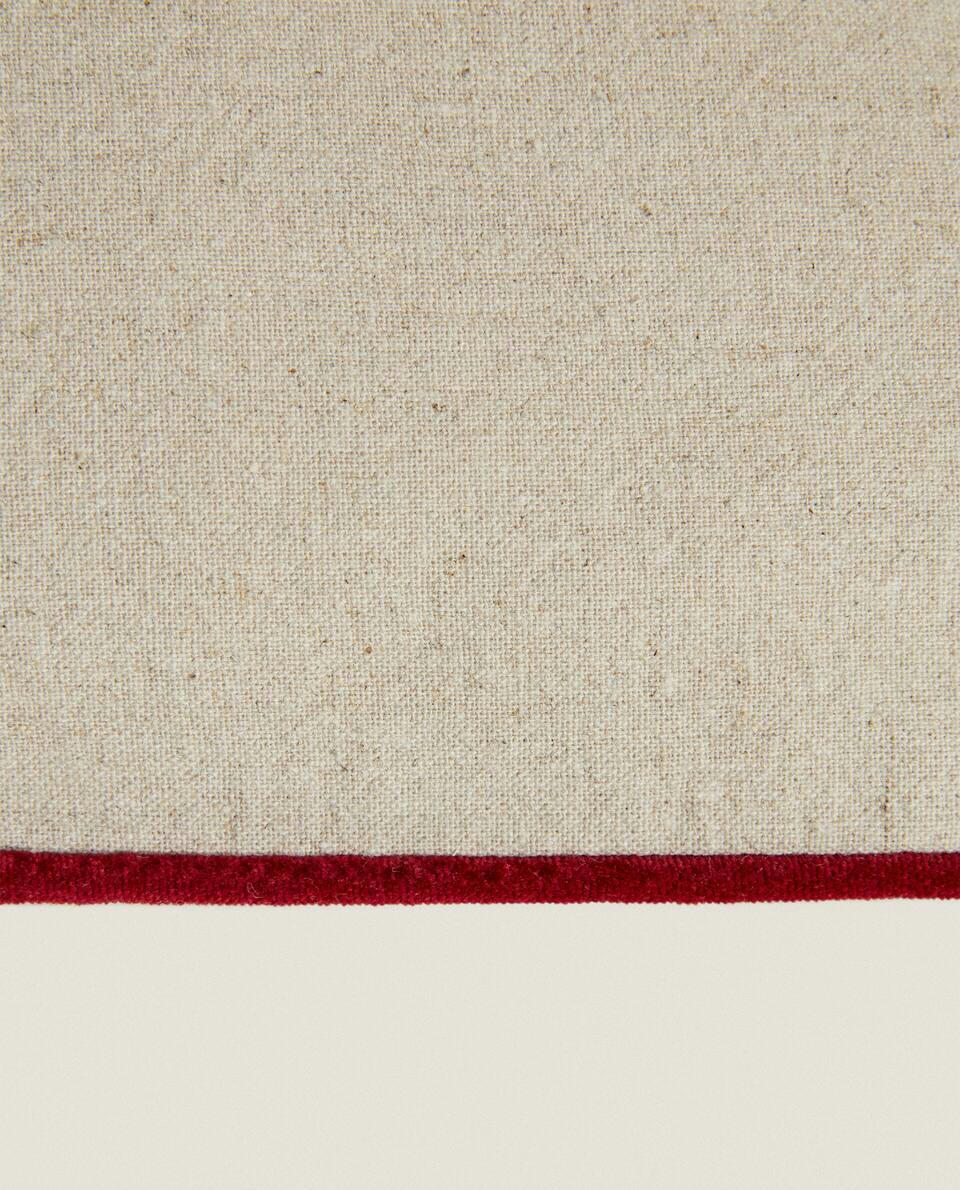 CAPA DE ALMOFADA EM ALGODÃO E LINHO COM DETALHE DE NATAL