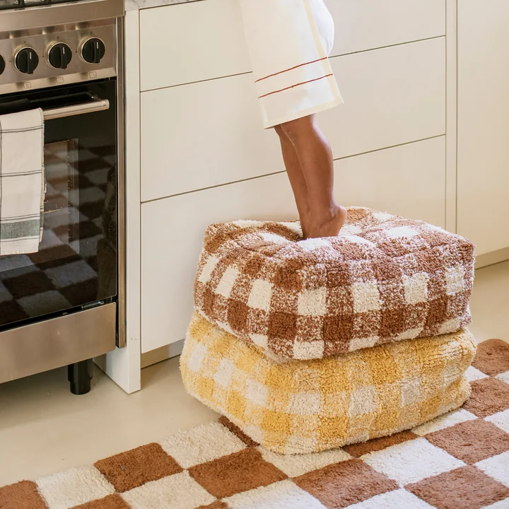 Lorena Canals - Vichy Pouf, 40 x 40 cm, honey