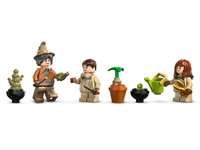 LEGO Kasteel Zweinstein™: Kruidenkundeles (76445)
