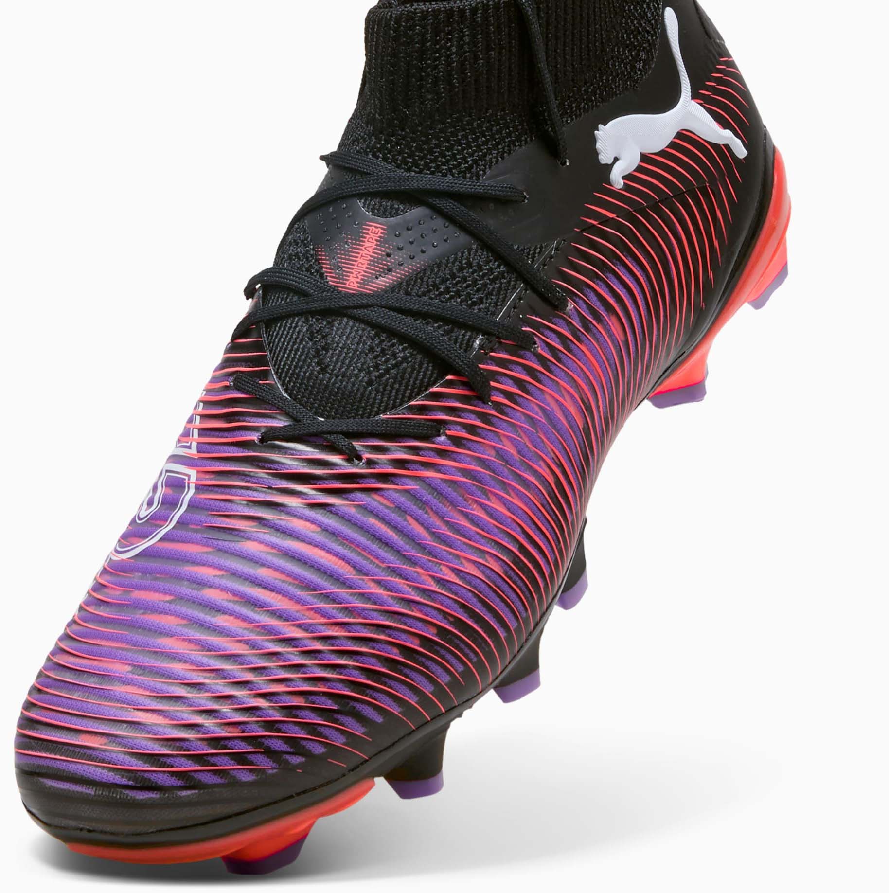 Future 8 Pro FG/AG Dame PUMA Black/PUMA White/Glowing