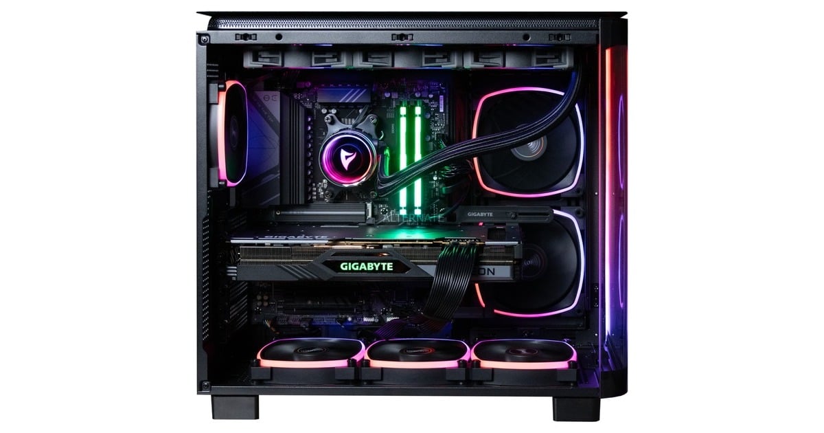 ALTERNATEThunderstorm Pro Ryzen 7 9800X3D – RX 7900 XTX gaming pc  (Zwart | R7 9800X3D | RX 7900 XTX | 32 GB | 2 TB SSD)