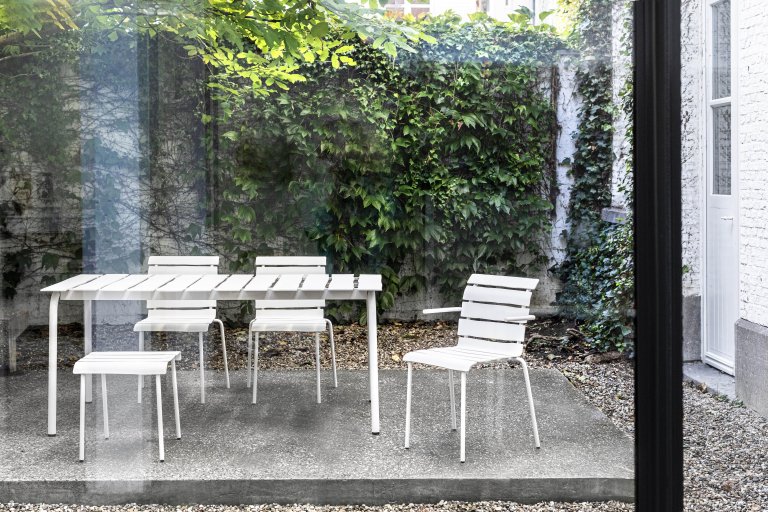 Valerie Objects Aligned tuintafel 85x170 off-white