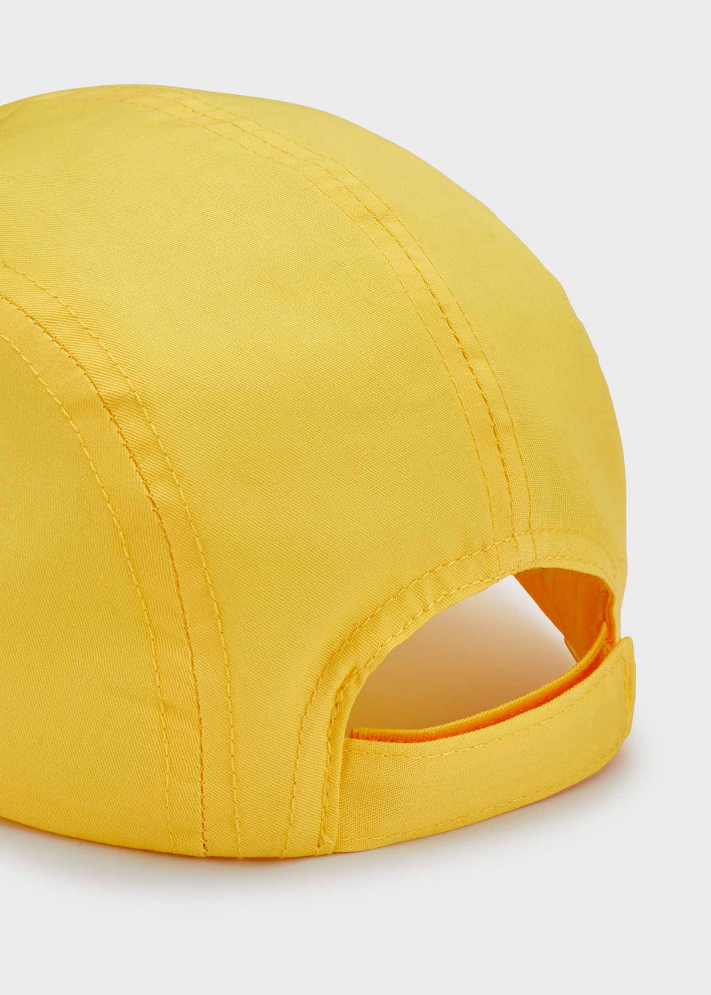 Boné Better Cotton com letras para crianças