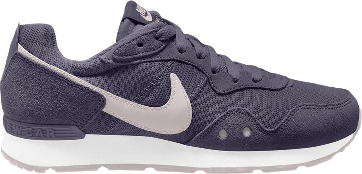 Nike Venture Runner Sneakers Lilla