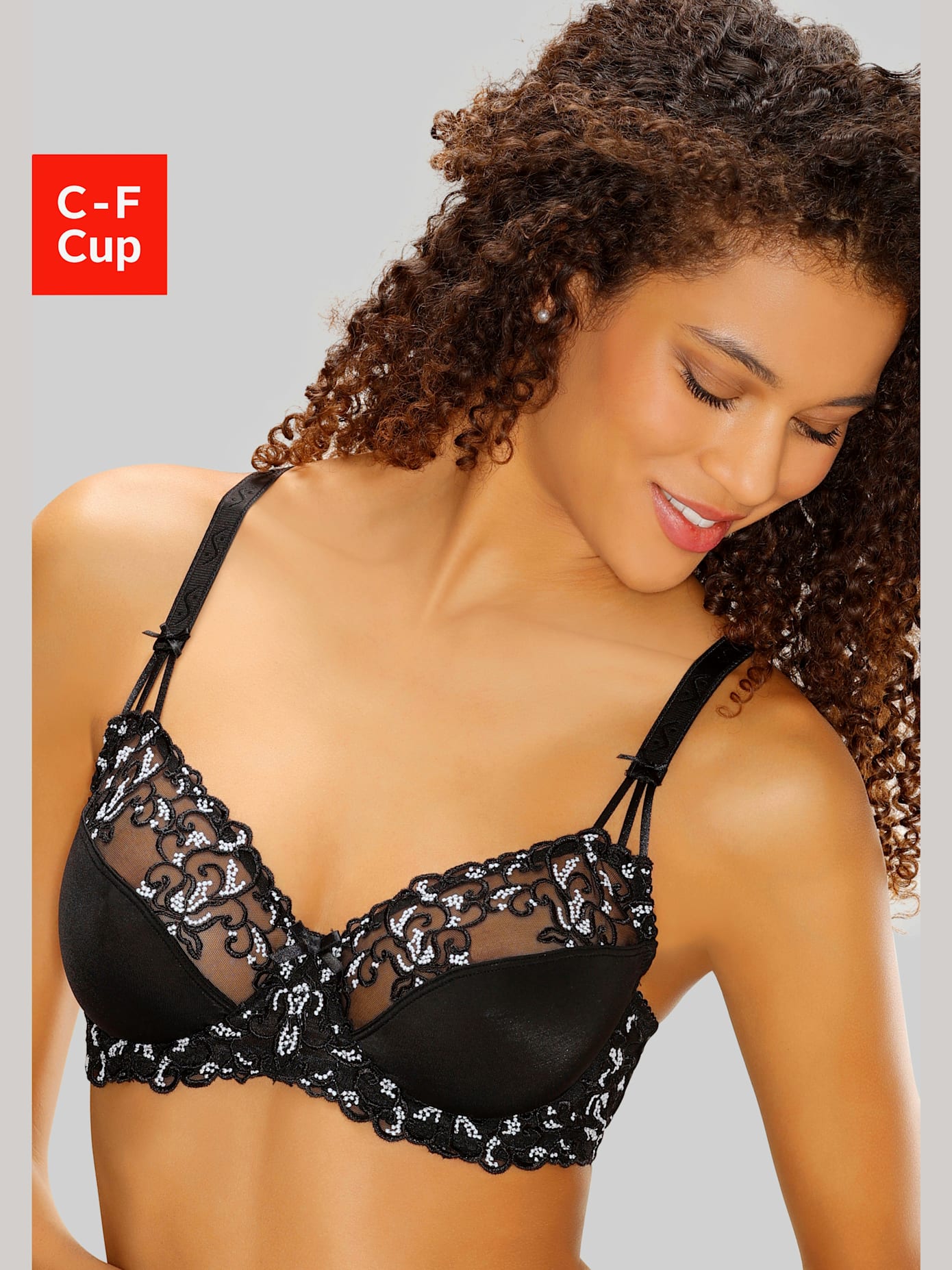 Soutien-gorge à armatures avec fine dentelle florale