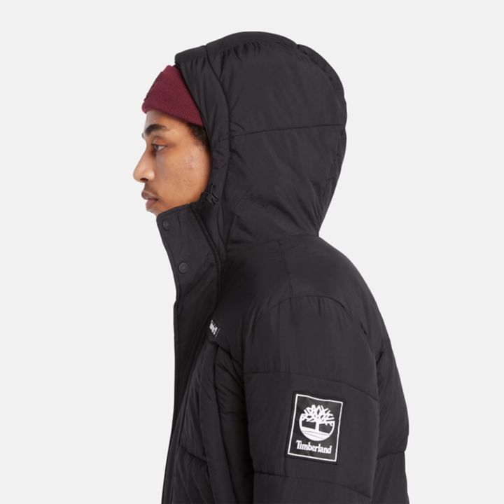 Jaqueta puffer Outdoor Archive masculina na cor preta.