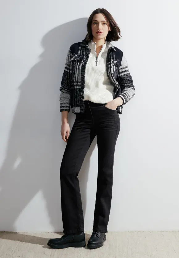 Slim Fit Bootcut Jeans - basic black wash
