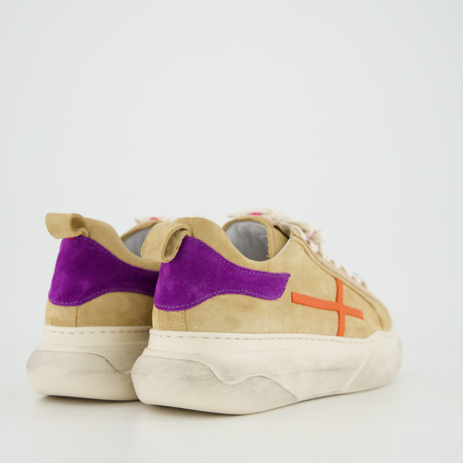 GIO+ Sneaker