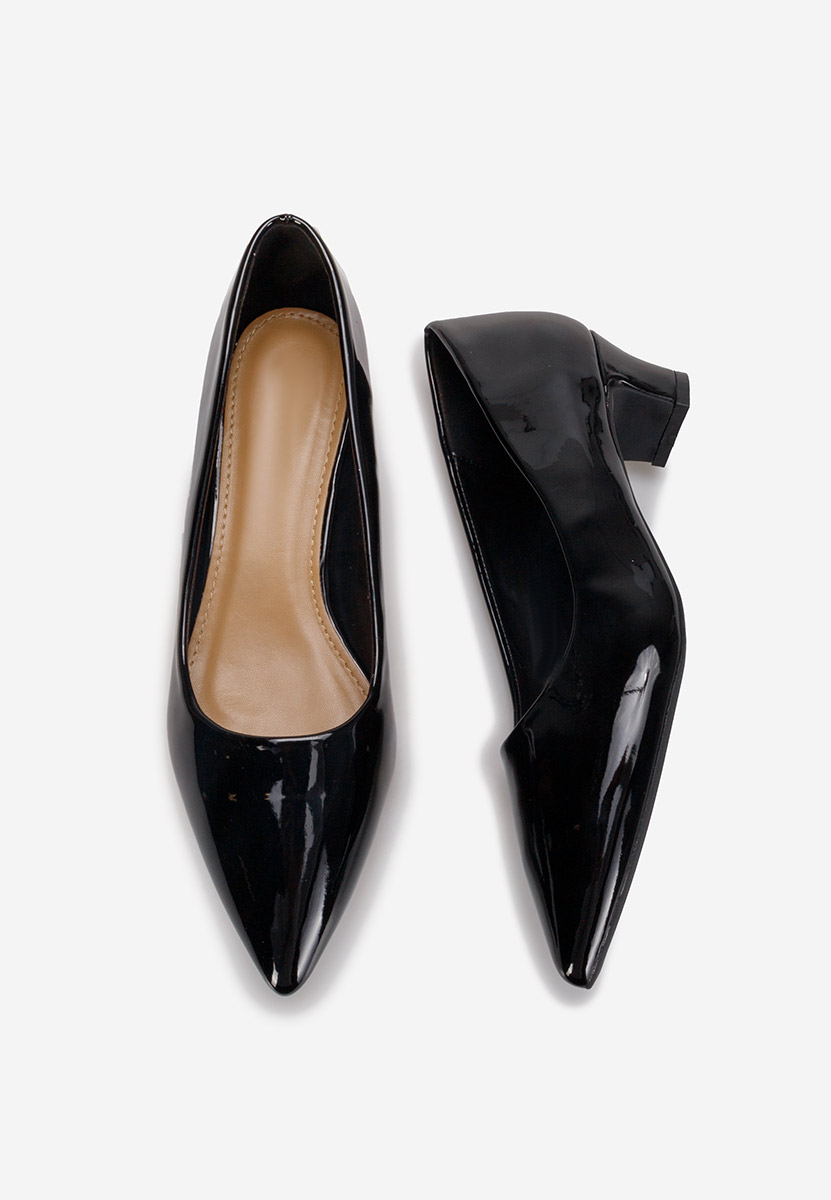 Chaussures vernies à talon épais noirs Ensa