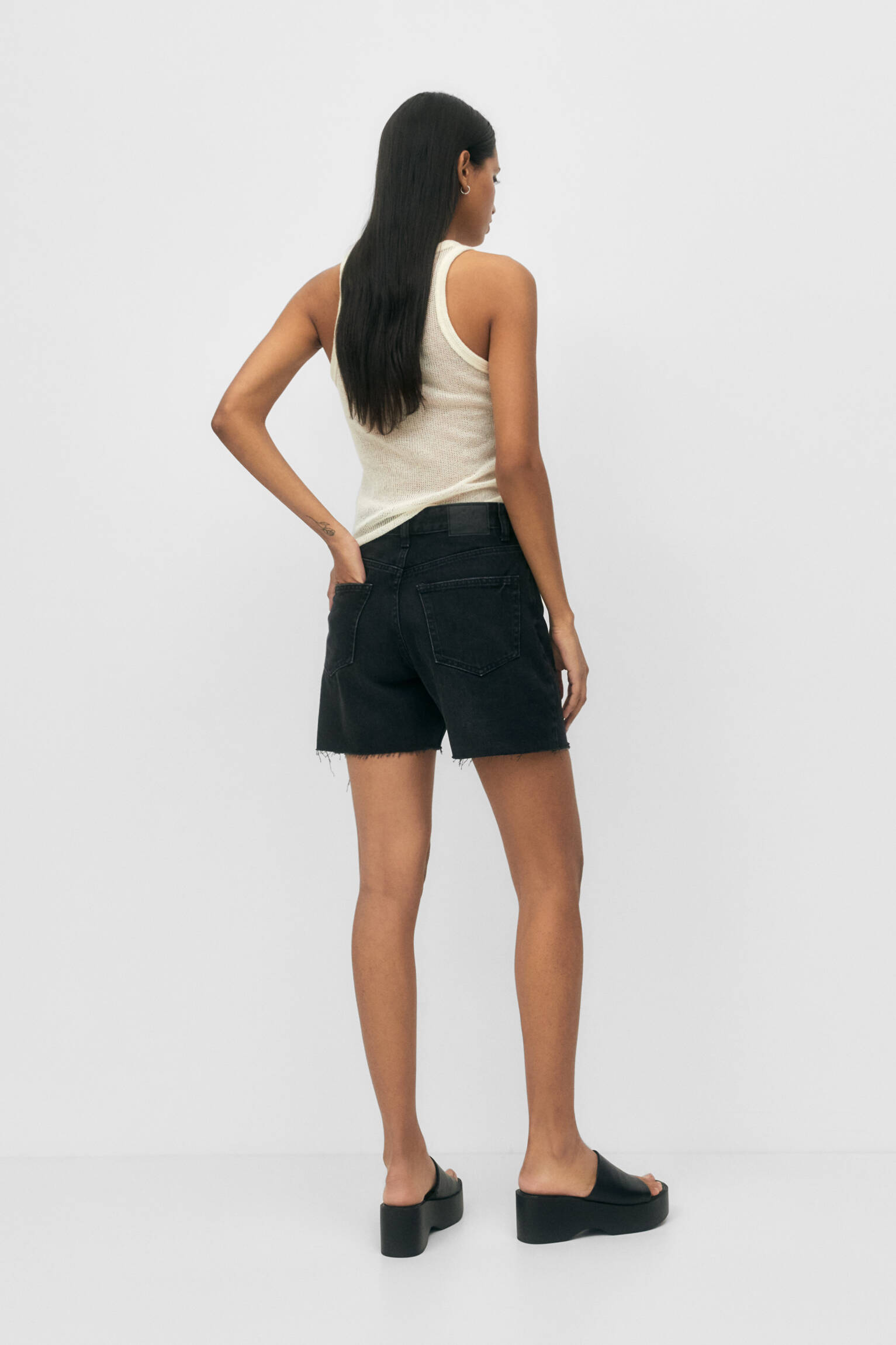 Bermuda jeans - preta