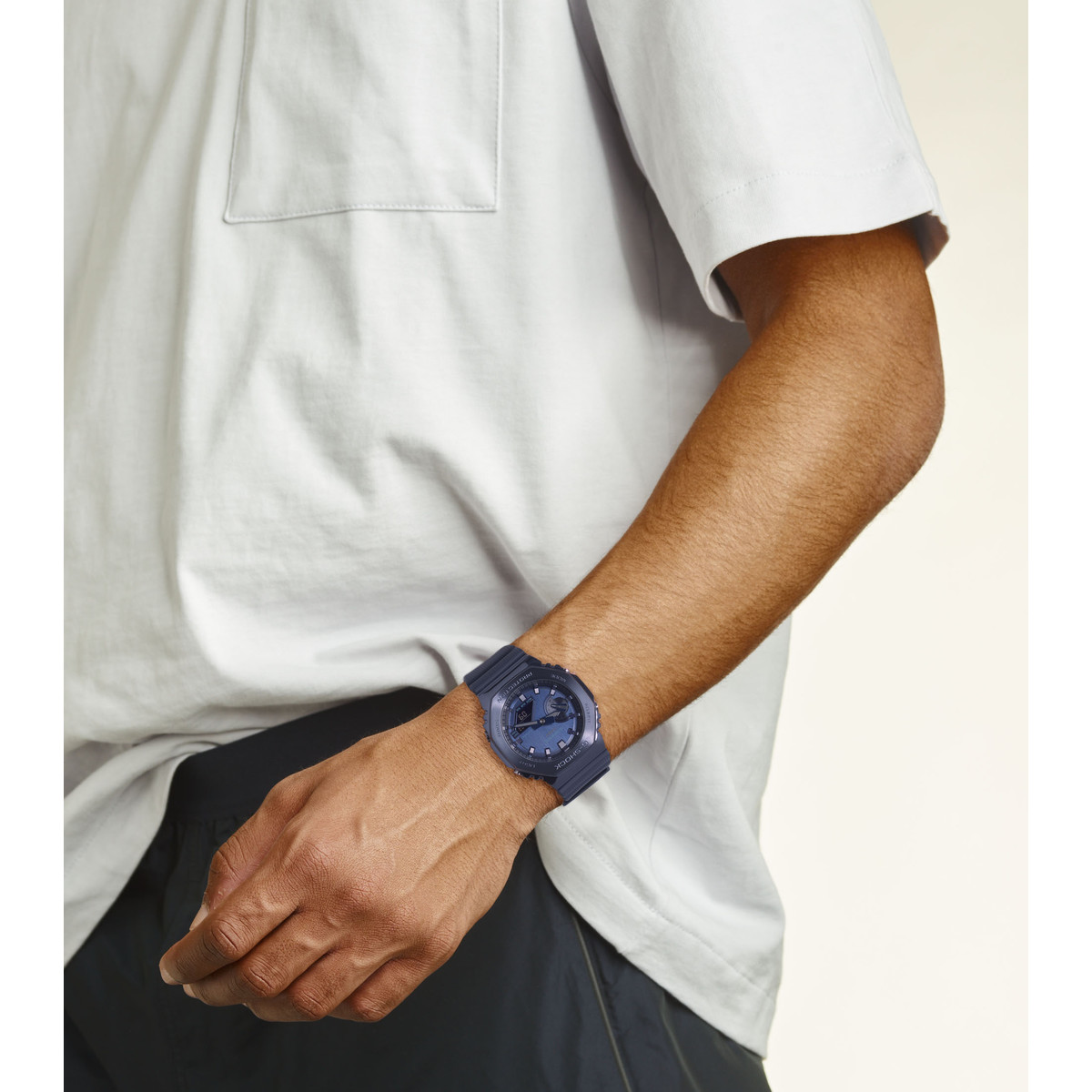 Montre G-SHOCK homme acier bracelet résine bleue