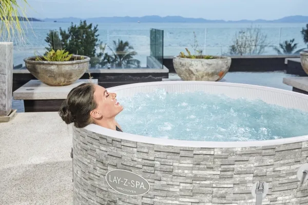 Lay-Z-Spa® Vancouver AirJet Plus - 1.55m x 60cm WIFI
