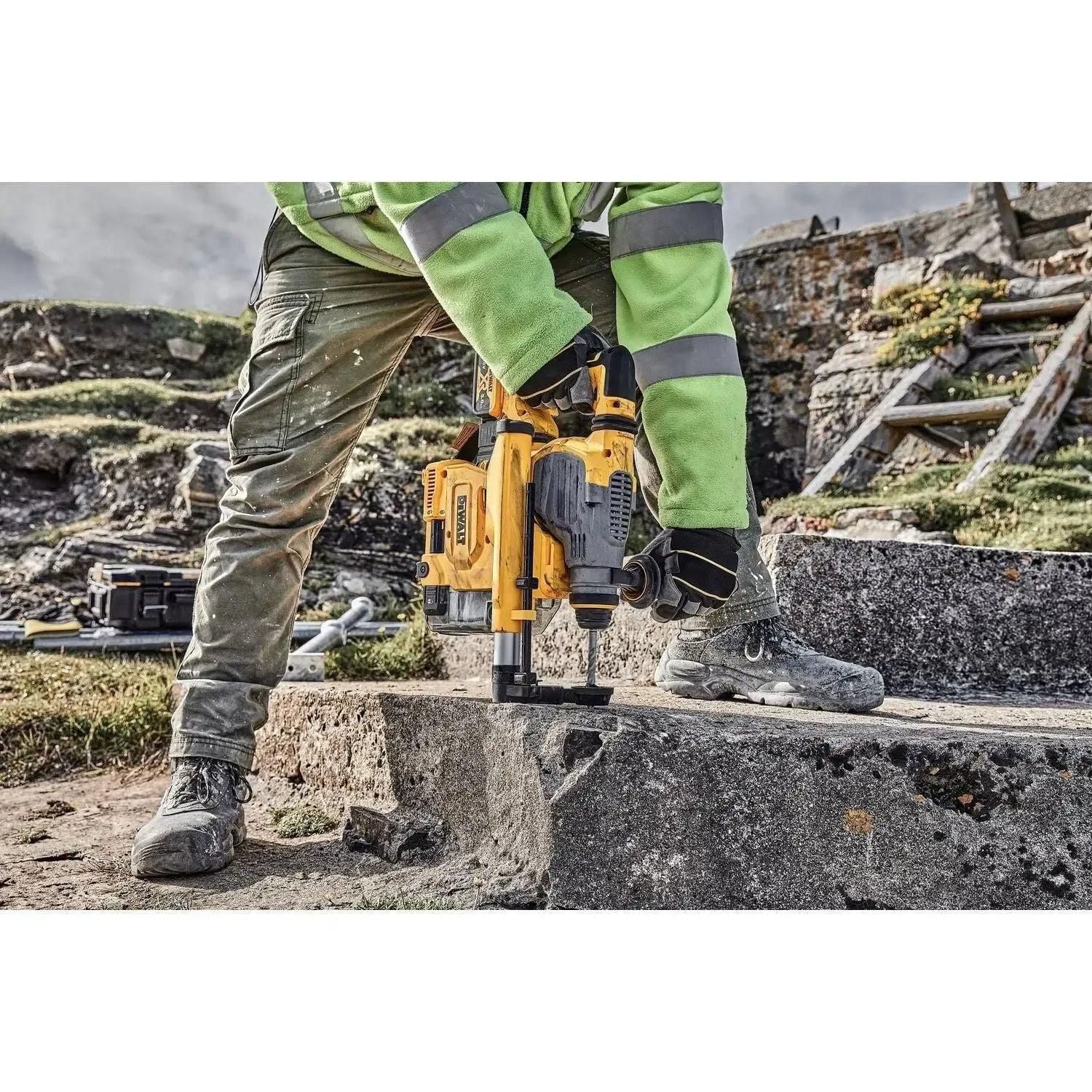 DeWALT D25303DH 18V Stofafzuigsysteem voor SDS-Plus combihamers