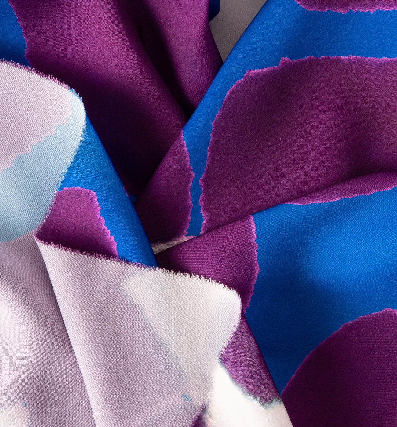Coupon 2 m satin de polyester - Imprimé cassis