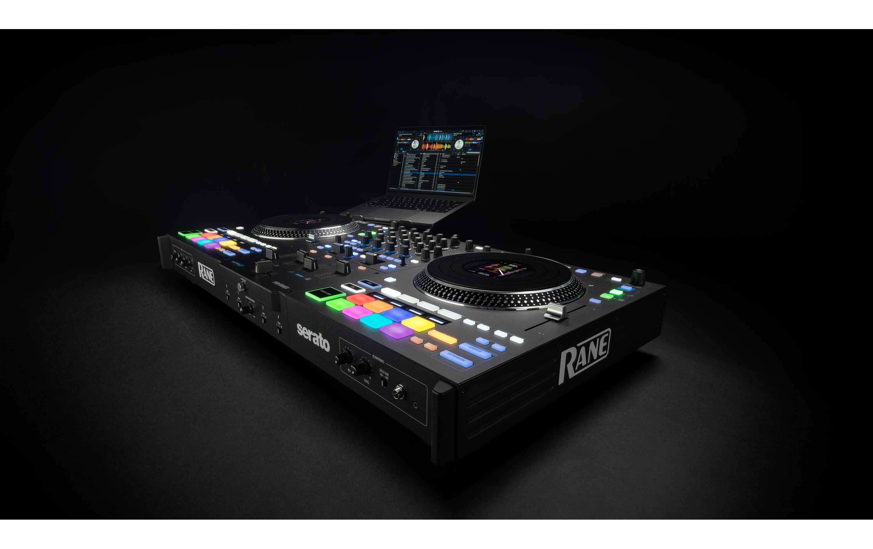 DJ-Controller Performer<br>Motorisierter 4-Kanal-DJ-Controller