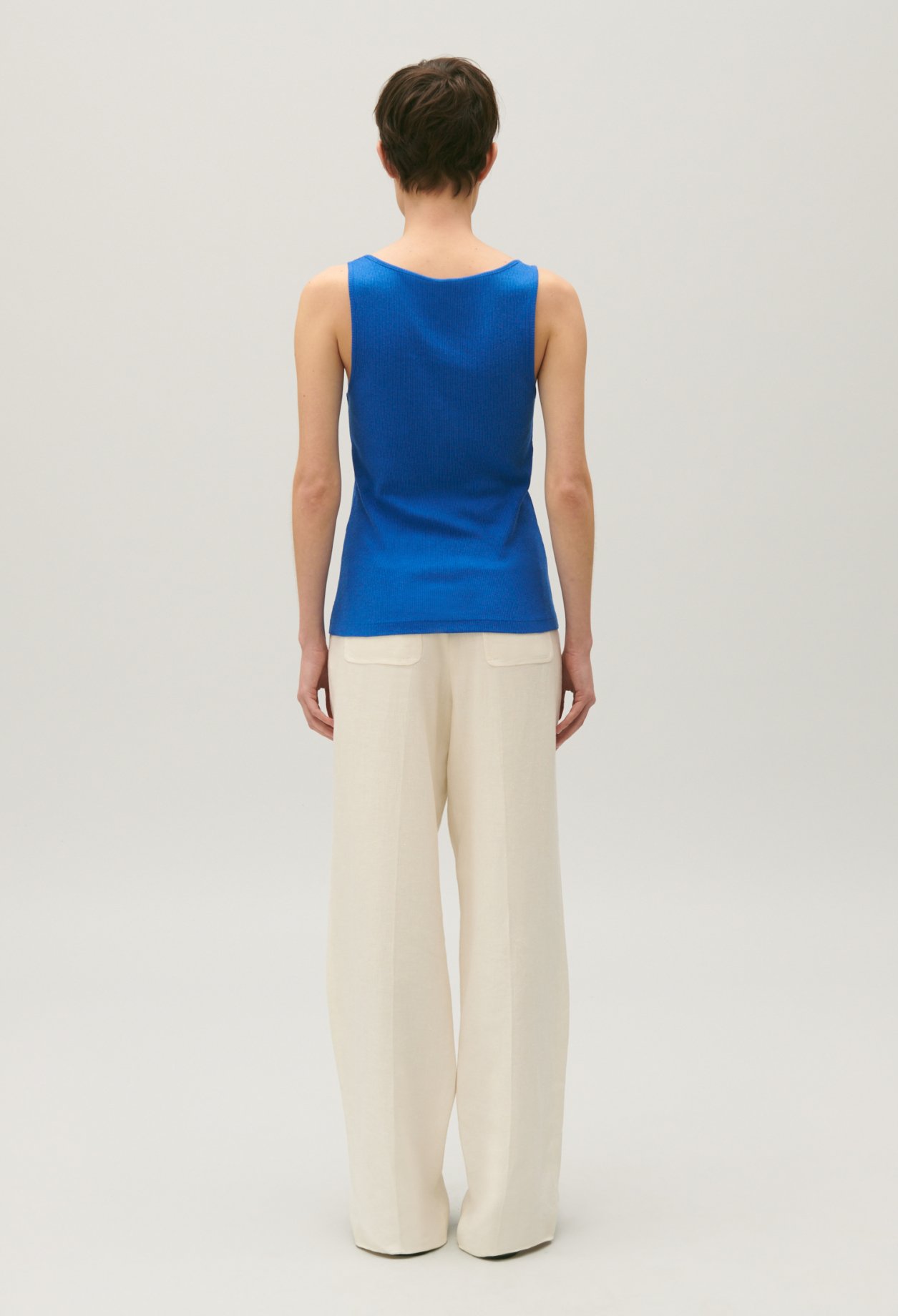 Debardeur boutonne bleu