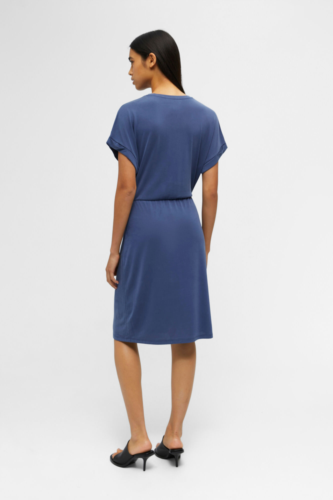 Vestido midi de malha leve - Azul
