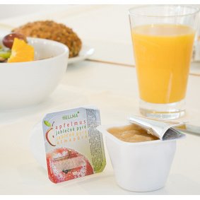 Compote de pommes, 48 portions, dans un carton