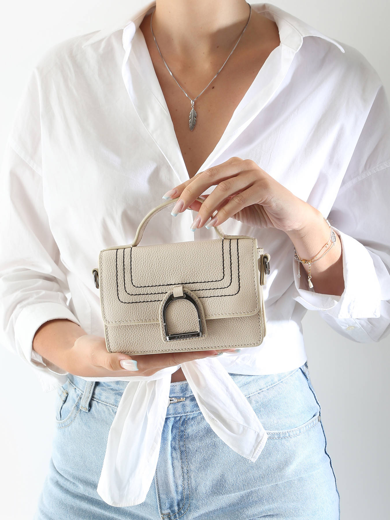 Sac bandoulire Altesse surpique cuir ETRIER