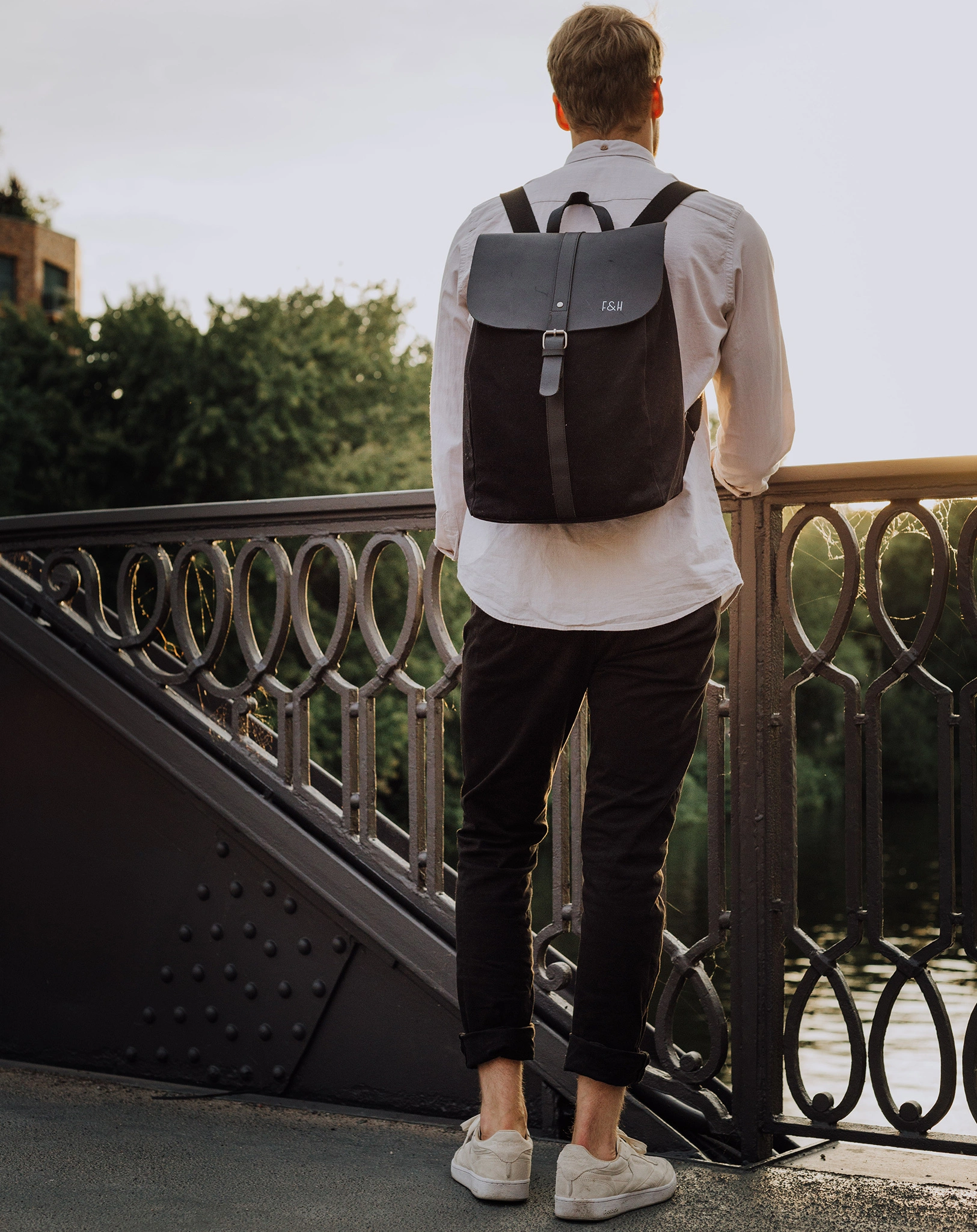 Fitz & Huxley Rucksack EQUINOX (Typ: 18l, schwarz)