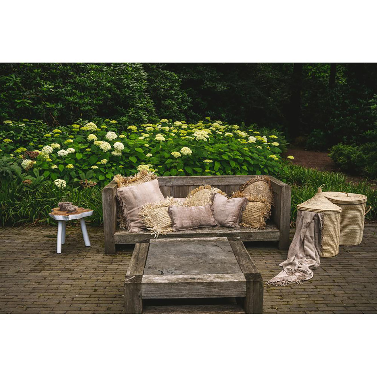 Bazar Bizar Table d'appoint Organic beige/blanc - 45x45x40 cm