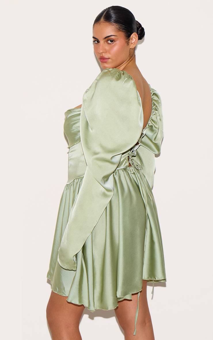 Vert Sauge Robe Droite Bouffante Grande Taille En Satin Avec Détail Corset