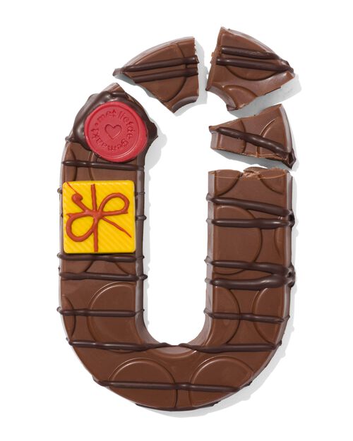 lettre O en chocolat au lait décorée à la main 200g