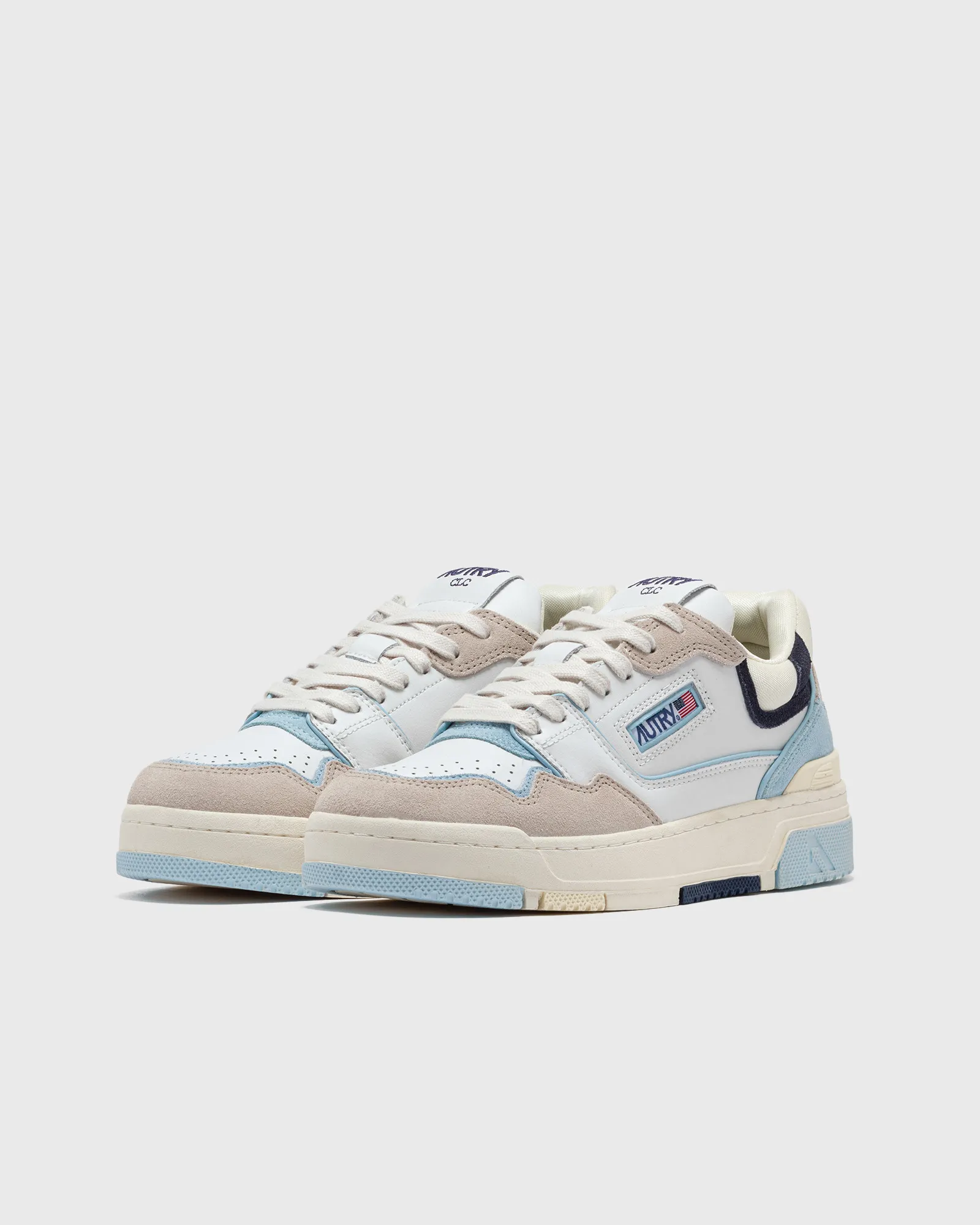 Autry Action Shoes WMNS CLC LOW