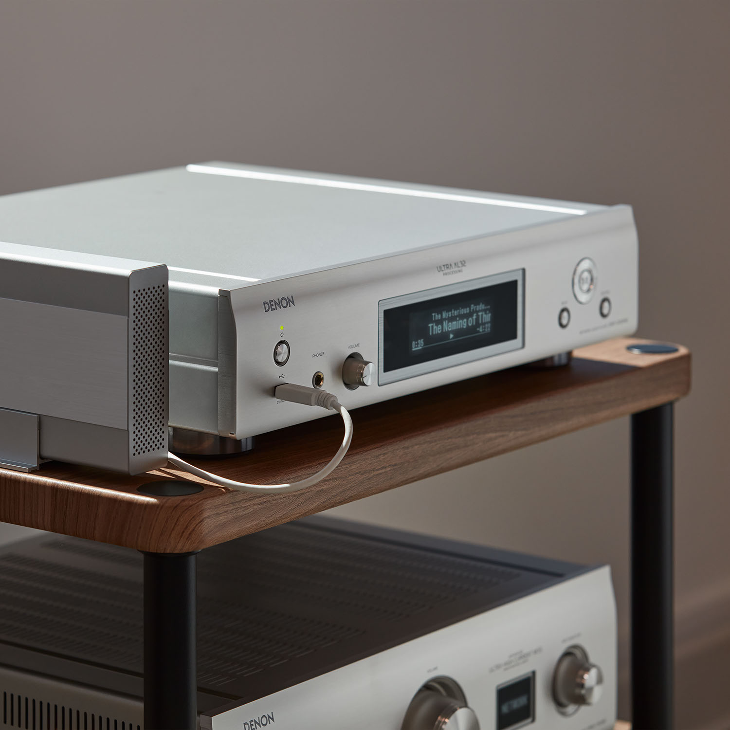 Denon DNP-2000NE – HEOS en digitale voorversterker in één apparaat Premium Silver