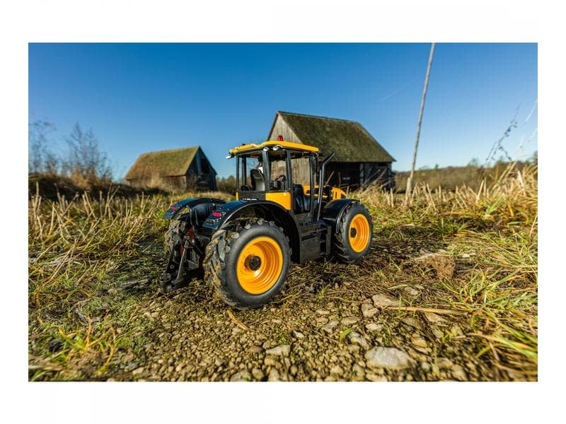 Carson Traktor JCB Fastrac RTR, 1:16 Ferngesteuerter Traktor mit Licht und Sound