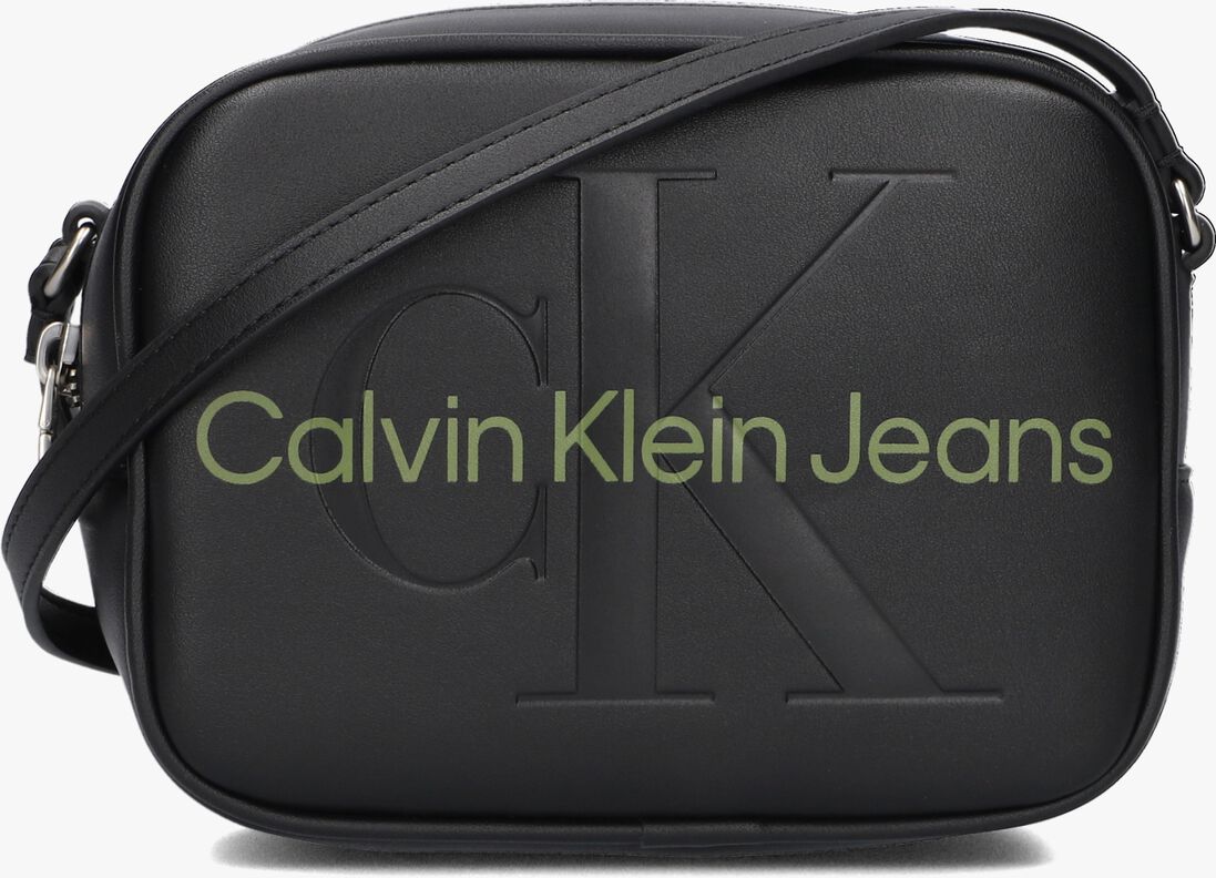 CALVIN KLEIN zwarte calvin klein schoudertas sculpted camera bag18 mono