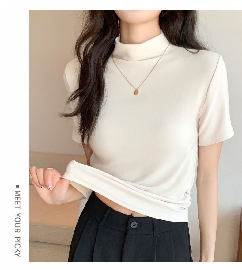 Magimomo - T-shirt met korte mouwen en mockneck, effen