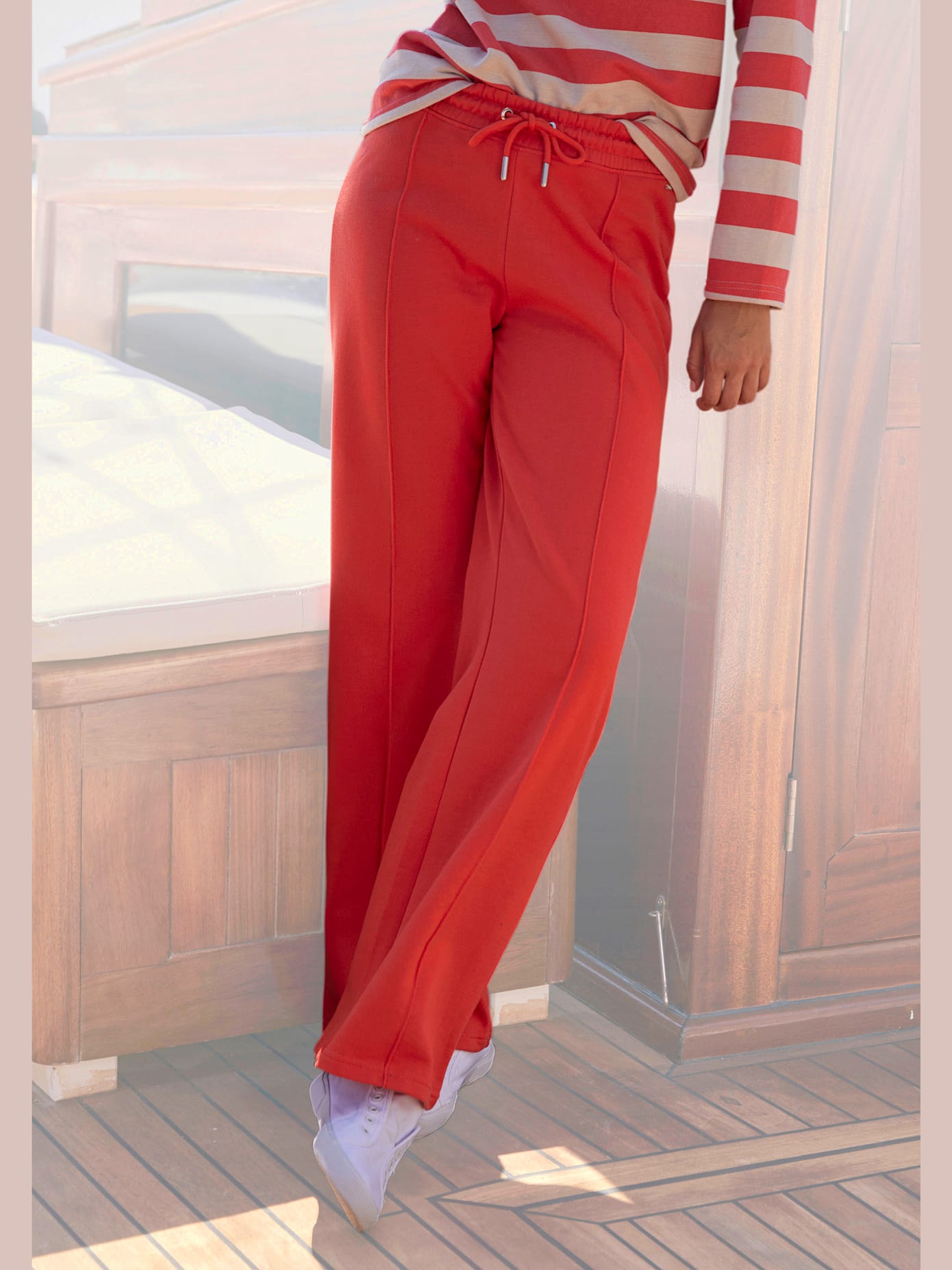 Pantalon détente large pantalon molletonné avec nervures sur l'avant de la jambe